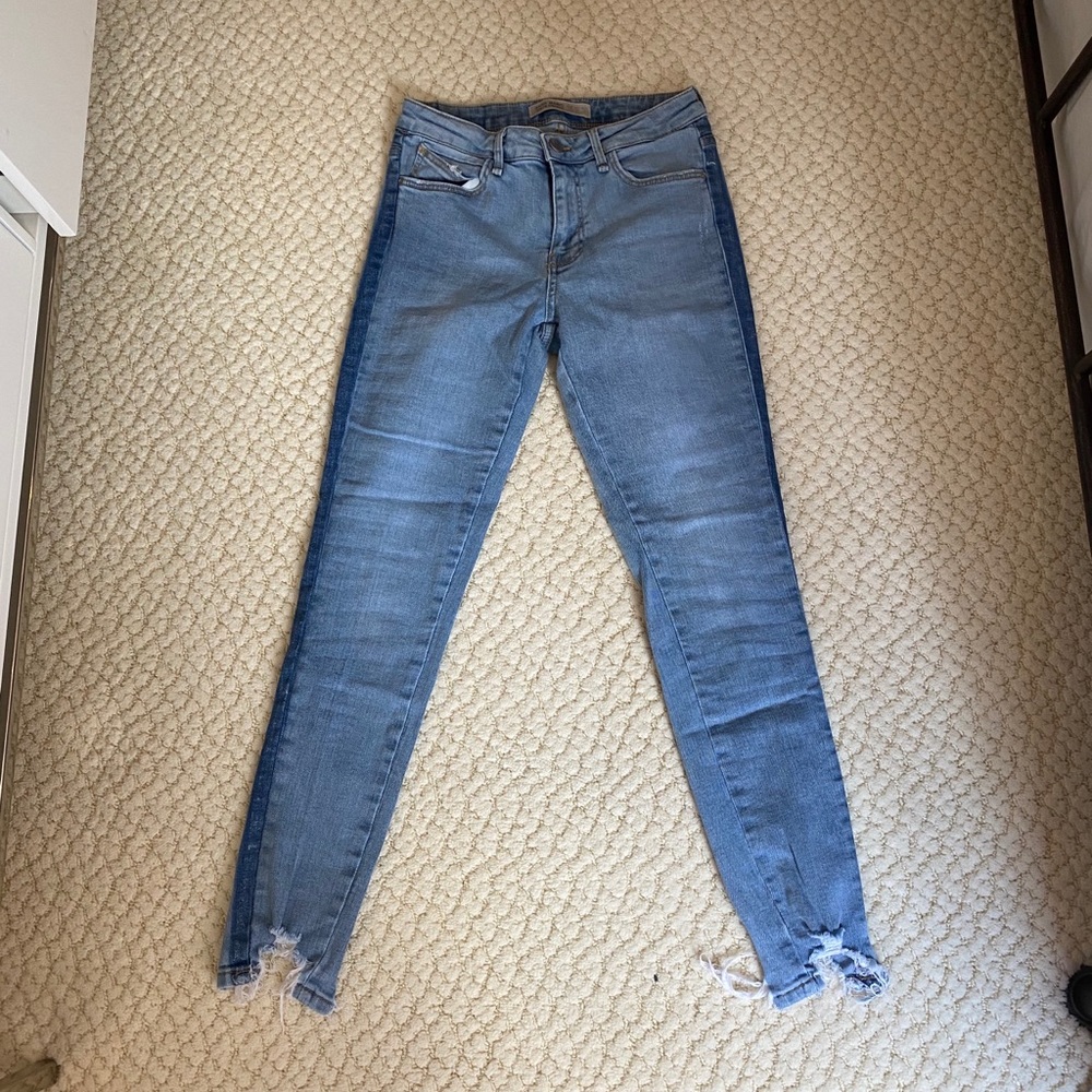 Zara Light Wash Raw Hem Jean
